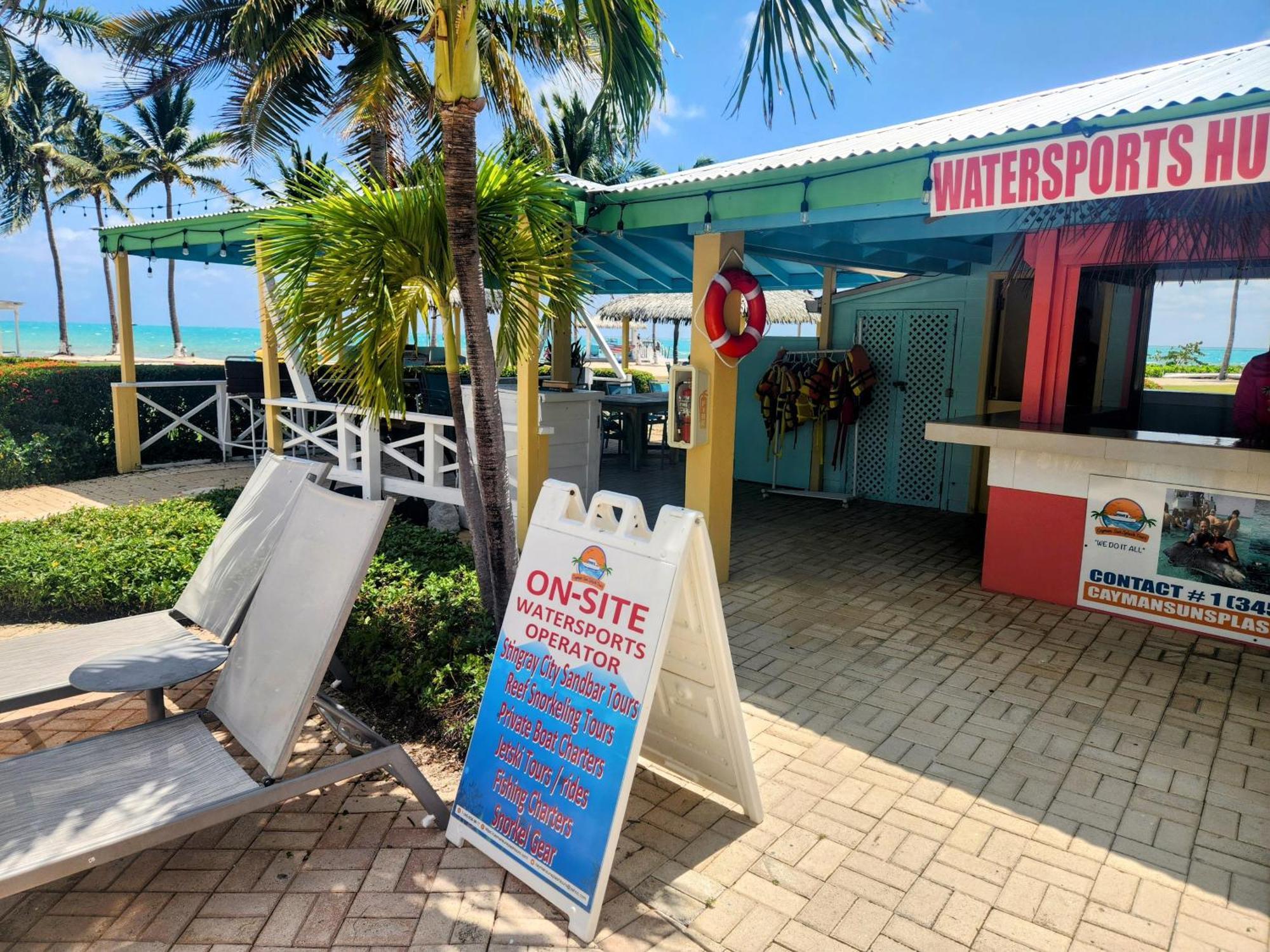 The Grand Caymanian Resort George Town Extérieur photo